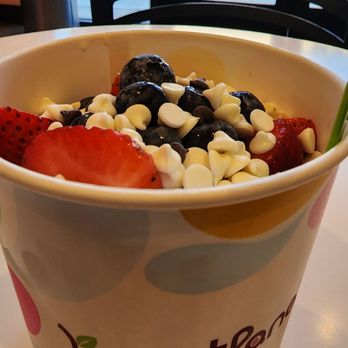 Alameda Landing - Yogurtland - Shopping Centers Near Me - Alameda, California Alameda Landing - Yogurtland - Shopping Centers Near Me - Alameda, California