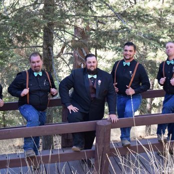 Tehachapi Mountain Park - Wedding photos on the bridge. - Hiking Near Me - Tehachapi, California