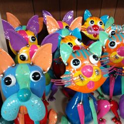 Bloomfield's of Flat Rock - Animal lovers garden decor