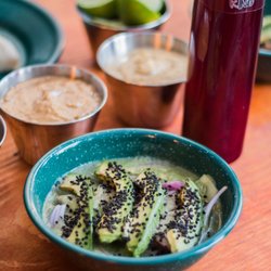 Puerto Pez - Tostada de Aguachile verde