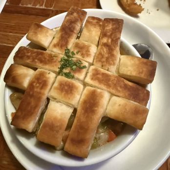 Soho Kitchen and Bar - Chicken pot pie with puff pastry - American Near Me - Sioux City, Iowa Soho Kitchen and Bar - Chicken pot pie with puff pastry - American Near Me - Sioux City, Iowa