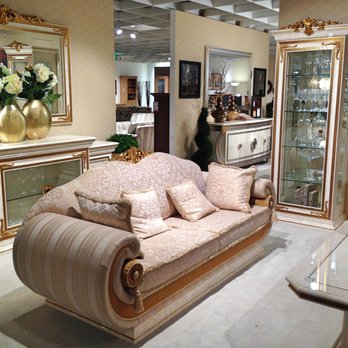 Höffner - noch so ein Liebhaberstück - Furniture Stores Near Me - Hamburg, HH