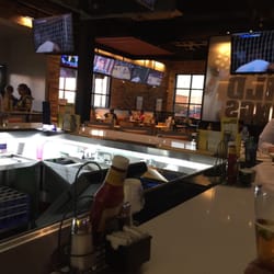 Buffalo Wild Wings - A nice new B'Dub's in ciudad Juarez!