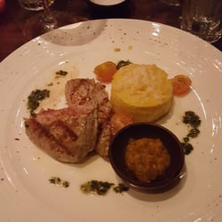Nya gatan Patagonia - Grillad tonfisk med polenta