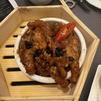 Luna - Chinese Near Me - Markham, Ontario