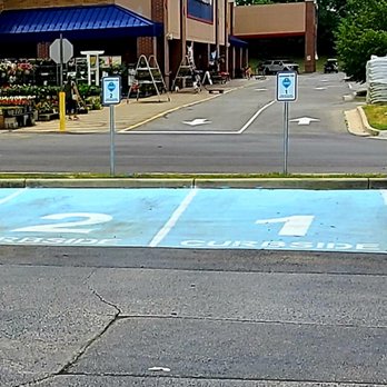 ALDI - Curbside pickup reserved area - Grocery Near Me - West Chester, Ohio ALDI - Curbside pickup reserved area - Grocery Near Me - West Chester, Ohio