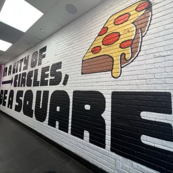 Bobbi’s - Pizza Near Me - New Haven, Connecticut
