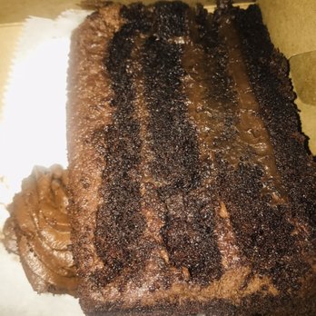 Jennivee’s Bakery - Desserts Near Me - Chicago, Illinois