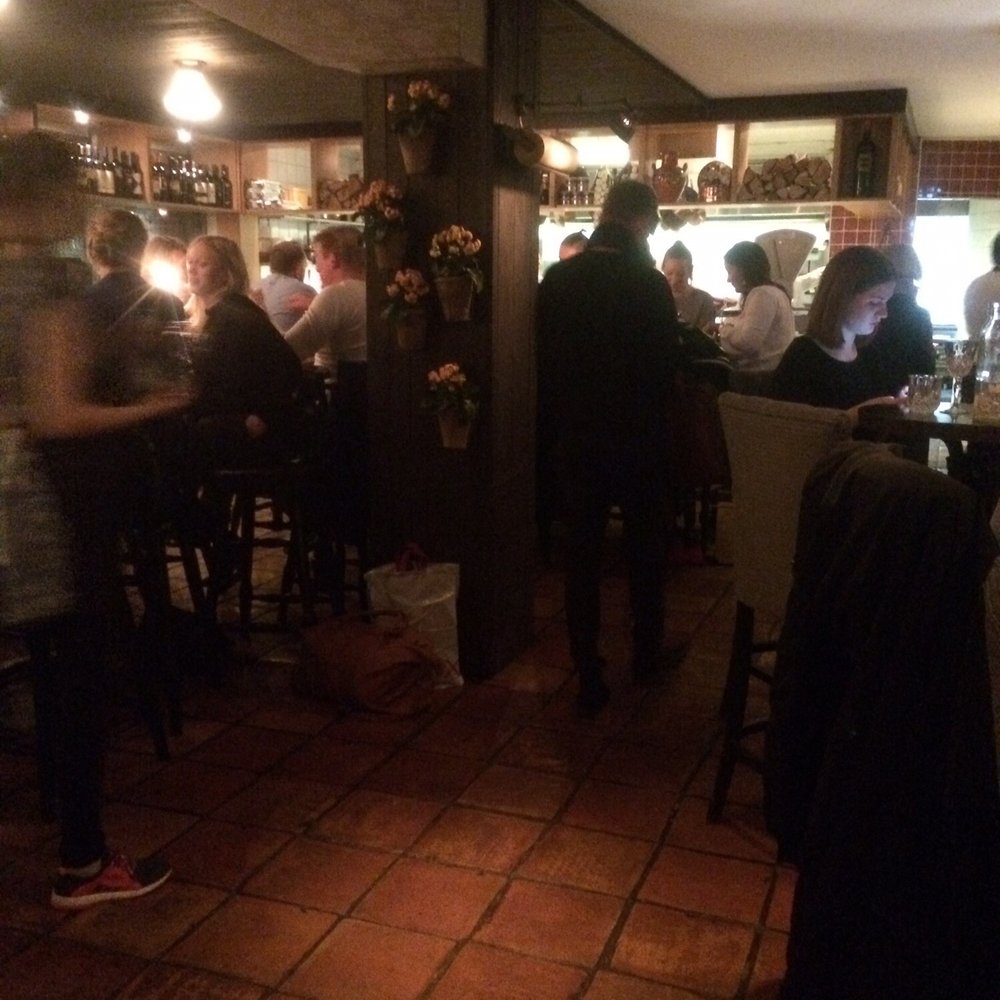 Dalla Nonna - Busy Friday night - Italian Near Me - Gothenburg, O Dalla Nonna - Busy Friday night - Italian Near Me - Gothenburg, O