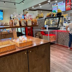 Hangout Sandwiches, Bakery, Milk Tea and Coffee - Here to try the Michu donuts!