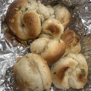 Royal Pizza - Garlic knots - Salad Near Me - Staten Island, New York Royal Pizza - Garlic knots - Salad Near Me - Staten Island, New York