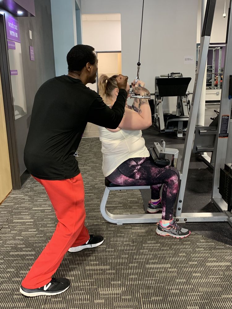 ANYTIME FITNESS Updated September 2024 2115 W Washington St