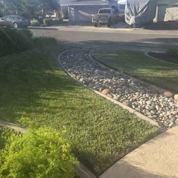 Otto Concrete - 2025 - Front yard mow strips - Masonry/Concrete Near Me