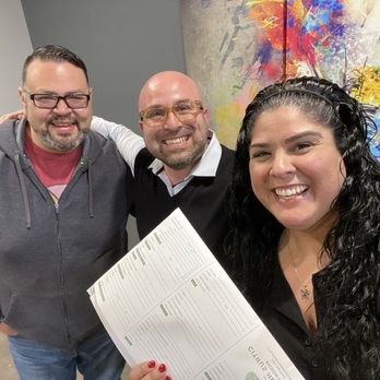 George Arechiga - Square Mortgage - Signing the loan docs - Mortgage Brokers Near Me - Placentia, California George Arechiga - Square Mortgage - Signing the loan docs - Mortgage Brokers Near Me - Placentia, California
