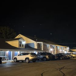 Coachman Inn