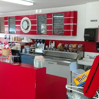 Dockside Ice Cream - the inside of a store - Ice Cream & Frozen Yogurt Near Me - Crystal River, Florida Dockside Ice Cream - the inside of a store - Ice Cream & Frozen Yogurt Near Me - Crystal River, Florida