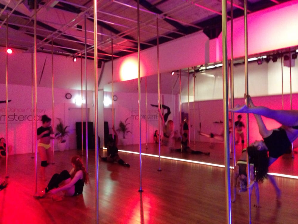 POLE DANCE FACTORY AMSTERDAM Daniel Goedkoopstraat 16, Amsterdam
