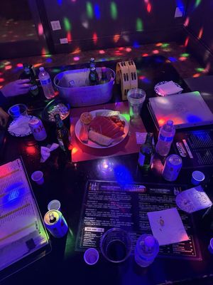 Gaam Karaoke by null