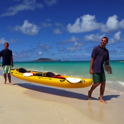 Hawaii Beach Time - Beach Time Boys delivering a 2 person kayak to Lanikai Beach