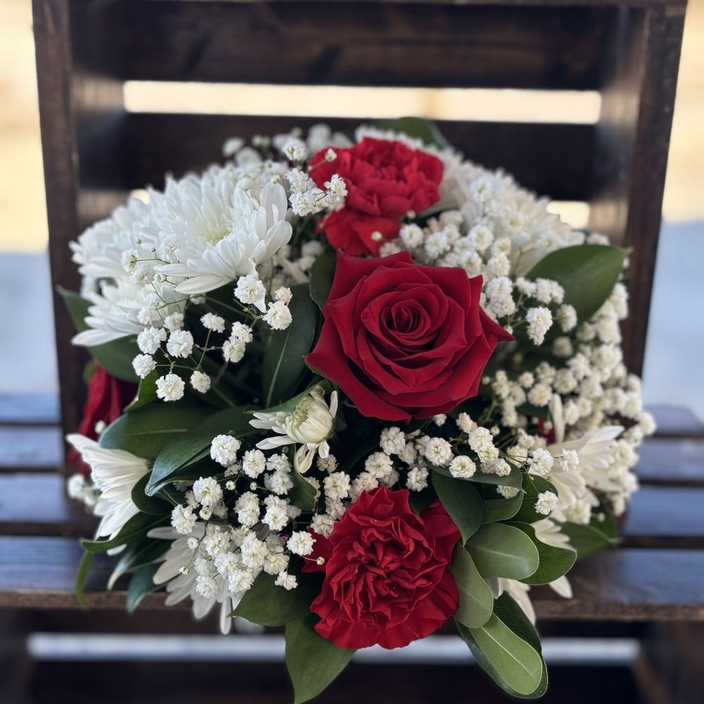 Purple Violet - Florists Near Me - Las Vegas, Nevada Purple Violet - Florists Near Me - Las Vegas, Nevada