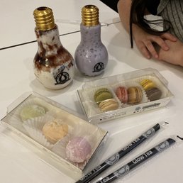 Boba, macaroon and mochi ice cream