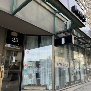Cafe Inside - Cafes Near Me - Toronto, Ontario