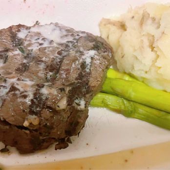 Cookunity - Filet Mignon with Gorgonzola cream, asparagus and mash potatoes by Chef John DeLucie// like!! - Food Delivery Services Near Me Cookunity - Filet Mignon with Gorgonzola cream, asparagus and mash potatoes by Chef John DeLucie// like!! - Food Delivery Services Near Me