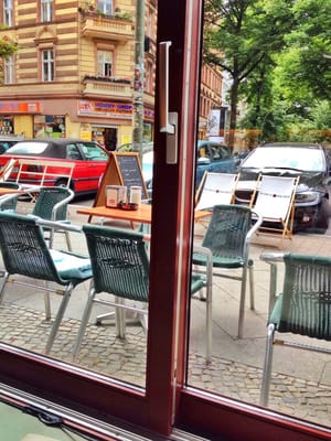 Photo of Baltas - Berlin, BE, DE. Blick nach draußen