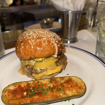 Hudson House - Their amazing burger - Seafood Near Me - Irving, Texas
