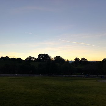 Stanford Hills Park - Parks Near Me - Menlo Park, California