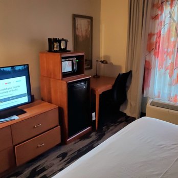 Fairfield by Marriott Inn & Suites Orlando at SeaWorld® - Tv/ microwave/ fridge/ desk - Hotels Near Me - Orlando, Florida