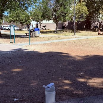Rancho Bernardo Community Park - Landscape is in bad shape - Dog Parks Near Me - San Diego, California