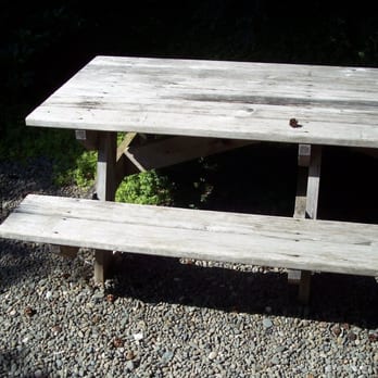 Olson's Cabins - Large picnic table for grilling out. - Vacation Rentals Near Me - Forks, Washington