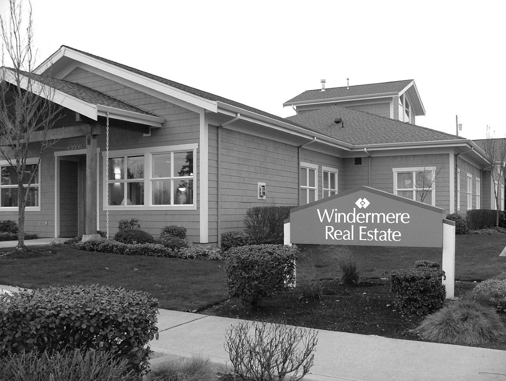 WINDERMERE REAL ESTATE Updated October 2024 3800 NE 4th St, Renton