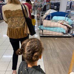 Kohl's - Crazy Amazon return line