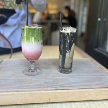 kodo - strawberry matcha and black sesame latte - Cocktail Bars Near Me - Los Angeles, California
