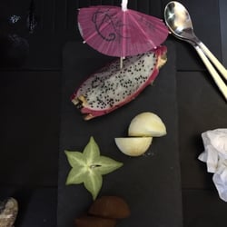 Rock Star Sushi Bar - Chocolate and yuzu mochi