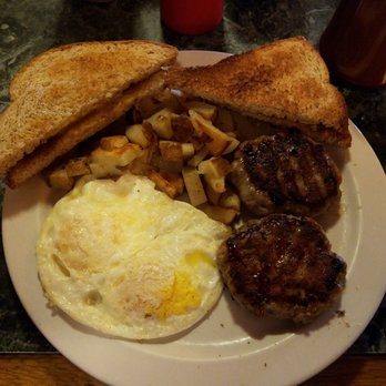 Owl Club Bar & Steakhouse - Hearty breakfast to start the day - Dive Bars Near Me - Eureka, Nevada Owl Club Bar & Steakhouse - Hearty breakfast to start the day - Dive Bars Near Me - Eureka, Nevada