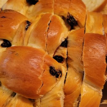 Great Harvest Bread - a plate of bread with raisins - Bakeries Near Me - Henderson, Nevada Great Harvest Bread - a plate of bread with raisins - Bakeries Near Me - Henderson, Nevada