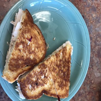 Kitchen Table Cafe - Evergreen Place - Turkey bacon sandwich, good sized - Breakfast & Brunch Near Me - Vancouver, Washington Kitchen Table Cafe - Evergreen Place - Turkey bacon sandwich, good sized - Breakfast & Brunch Near Me - Vancouver, Washington
