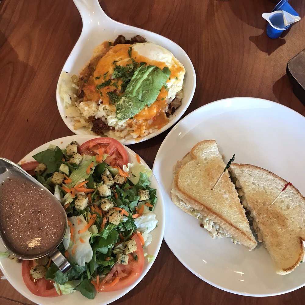 Broken Yolk Cafe - Breakfast & Brunch Near Me - Mesa, Arizona Broken Yolk Cafe - Breakfast & Brunch Near Me - Mesa, Arizona