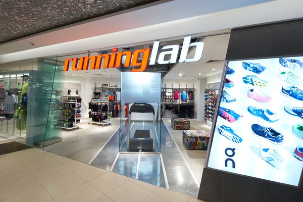 running lab takashimaya