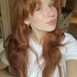 Layered haircut and style