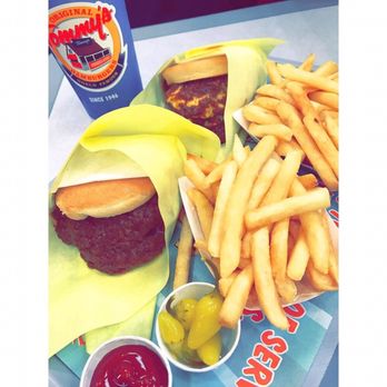 Original Tommy's - Burgers Near Me - Chino, California Original Tommy's - Burgers Near Me - Chino, California