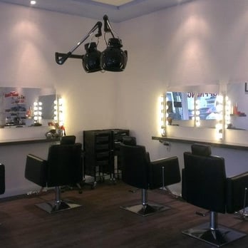 Kittys Schnittkunst - Hair Salons Near Me - Hamburg, HH Kittys Schnittkunst - Hair Salons Near Me - Hamburg, HH