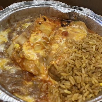 Mi Casa - Chile Relleno & beef enchilada - Mexican Near Me - Lakewood, California Mi Casa - Chile Relleno & beef enchilada - Mexican Near Me - Lakewood, California