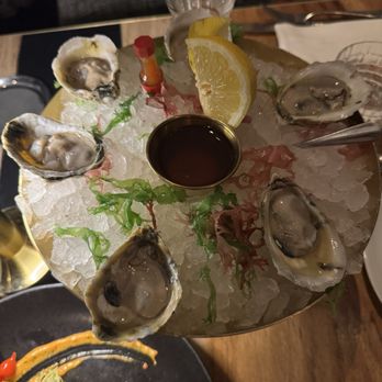 Carversteak - Bluepoint oysters - Steakhouses Near Me - Las Vegas, Nevada Carversteak - Bluepoint oysters - Steakhouses Near Me - Las Vegas, Nevada
