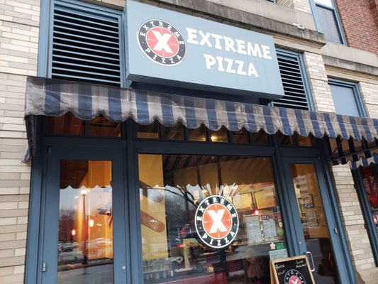 Extreme Pizza by null