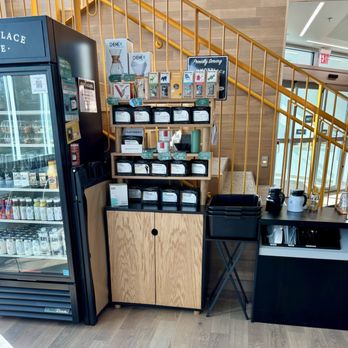 Commonplace Coffee - Interior - Coffee & Tea Near Me - Pittsburgh, Pennsylvania Commonplace Coffee - Interior - Coffee & Tea Near Me - Pittsburgh, Pennsylvania