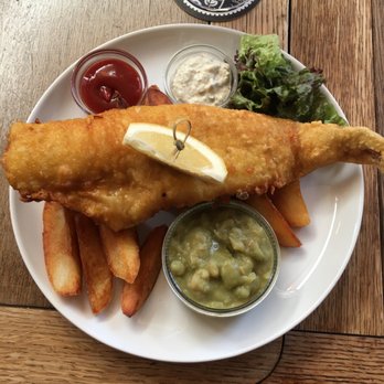 Lower Red Lion - Pubs Near Me - St Albans, HRT